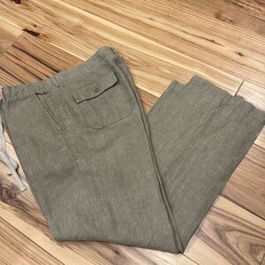 Men’s linen pants
Banana republic